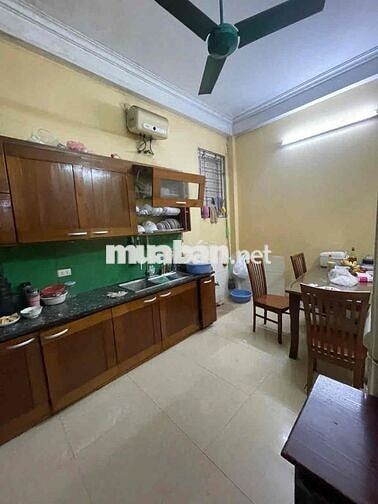 Bán nhà Nguyễn Đình Hoàn Cầu Giấy 55m 4 tầng lô góc 3 thoáng 14.5 tỷ