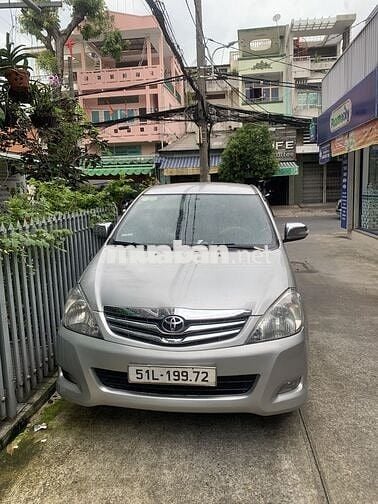 Toyota Innova 2010 V số tự động BSTP,xe GIA ĐÌNH
