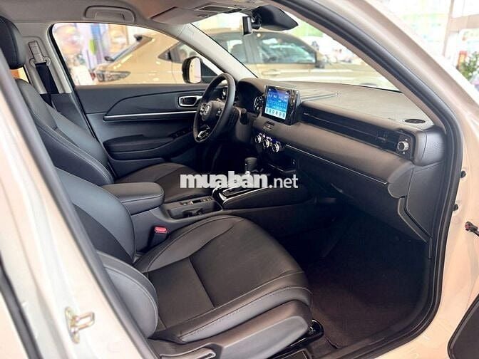 Honda HR-V G 2025 tặng 100% trước bạ