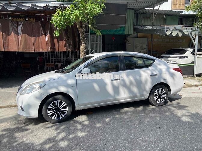 Nissan Sunny 2016 1.5 XL - 98000 km