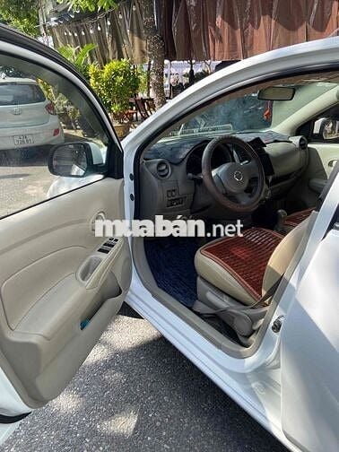 Nissan Sunny 2016 1.5 XL - 98000 km