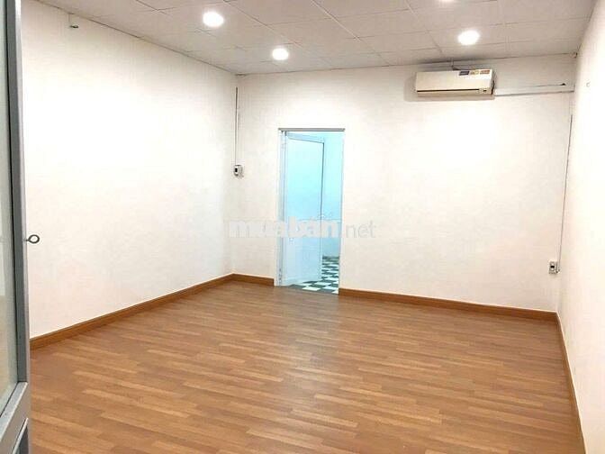 Cho Thuê Nhà Đường Trần Khánh Dư, Quận 1 ( 1 Trệt 1 Lầu 2PN 2WC )