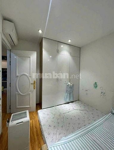 Chung cư Đặng văn Ngữ, PN :Căn góc, 77m2, 2p ngủ, nội thất,12tr.