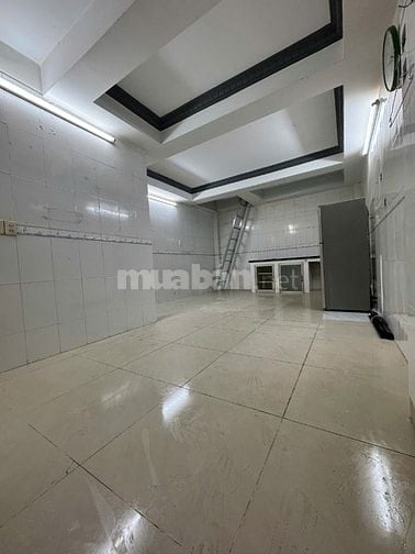 CHO THUÊ PHÒNG RỘNG CÓ BAN CÔNG + GÁC – WC, BẾP RIÊNG- TÂN PHÚ