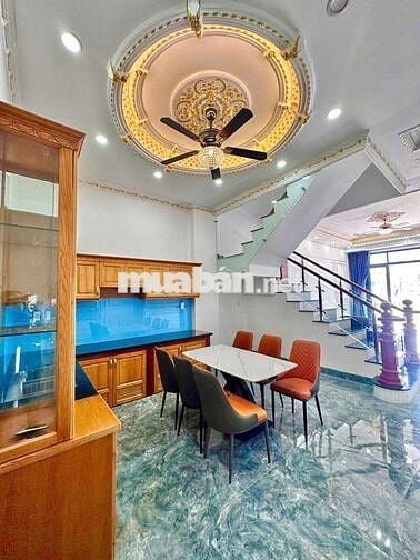Trục chính Phú Hồng Thịnh 8 nhà hoàn công