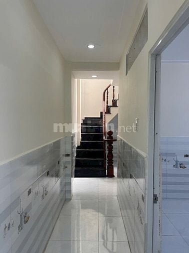 NHÀ 2 TẦNG MỚI TINH – VI BẰNG – HẺM XE HƠI ĐỖ CỬA – 2/ TRẦN THỊ BỐC