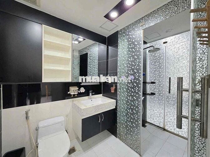 THE BOTANICA 2PN 1WC FULL NỘI THẤT NHƯ HÌNH GẦN SÂN BAY CV GIA ĐỊNH