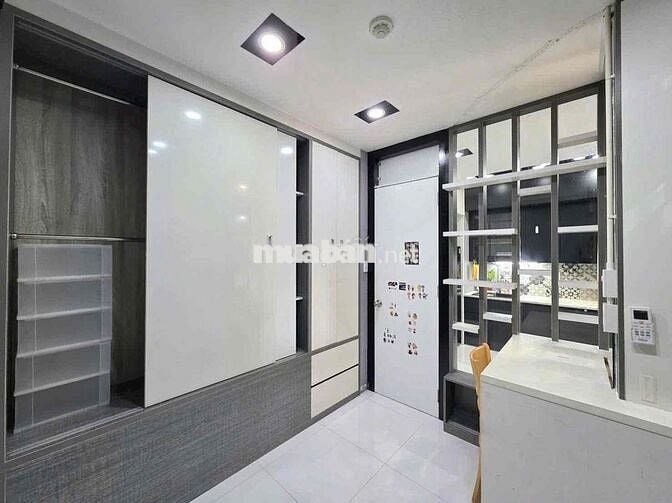 THE BOTANICA 2PN 1WC FULL NỘI THẤT NHƯ HÌNH GẦN SÂN BAY CV GIA ĐỊNH