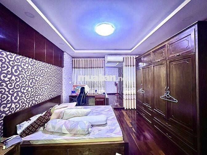 Gần mặt tiền, hẻm ô tô, 80m2, ngang 4.3m, 5 tầng, 5pn, nguyễn xí, Bt