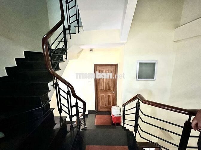 Gần mặt tiền, hẻm ô tô, 80m2, ngang 4.3m, 5 tầng, 5pn, nguyễn xí, Bt