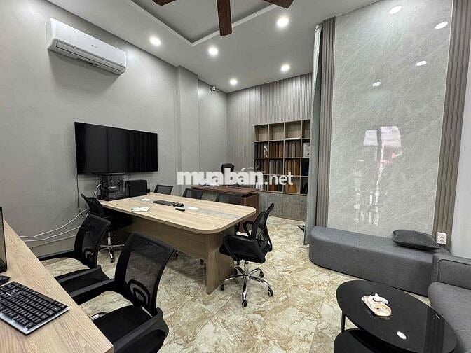 Cho Thuê Mặt Bằng Thích Hợp Làm Spa , Phun Xăm , VpCt