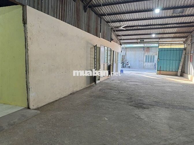 Chính cho thuê 3 kho DT:130m2giá 11tr,DT;210m2 giá-18tr,HBC,TĐ