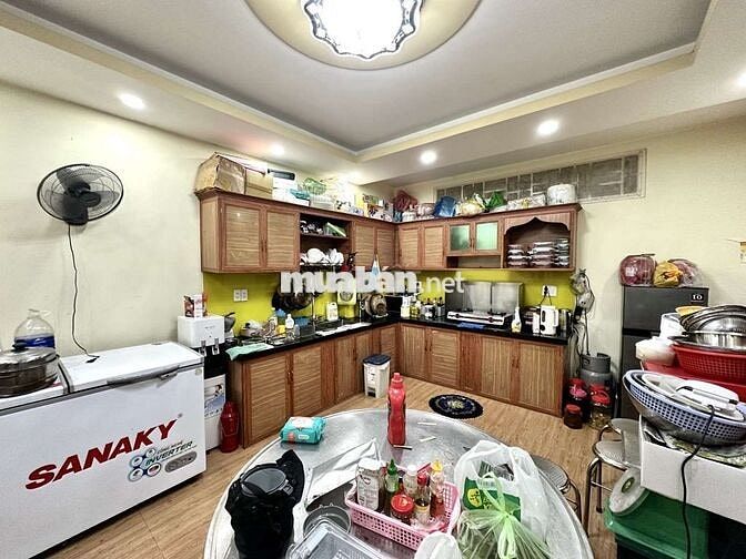 Gần mặt tiền, hẻm ô tô, 80m2, ngang 4.3m, 5 tầng, 5pn, nguyễn xí, Bt
