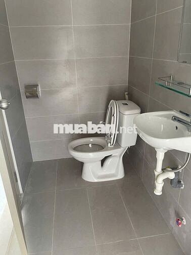 Cho thuê Nhà phố vườn 1 trệt 1 lầu 3pn 2vs full nội thất