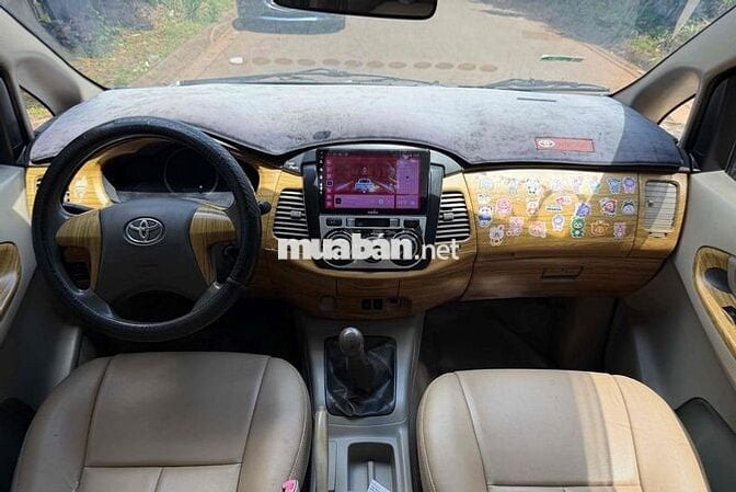 Toyota Innova 2015 E cực đẹp