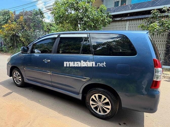 Toyota Innova 2015 E cực đẹp