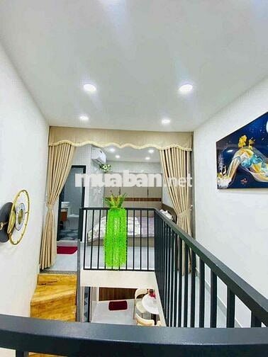Nhà 1/ nhỏ xinh - NT đầy đủ khu an ninh , yên tĩnh. Giá 2 tỷ 180