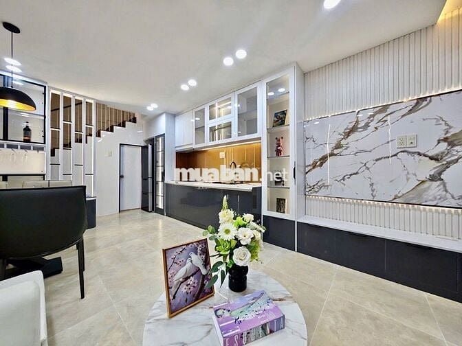 NHÀ MỚI PHAN XÍCH LONG, 85M2 DTS, 3 TẦNG, SỔ VUÔNG, HẺM 3M, MỚI Ở NGAY