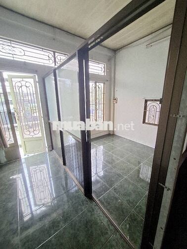 MẶT TIỀN PHẠM THẾ HIỂN - KẾ BÊN CHUNG CƯ GREEN RIVER - 56M2 - 2 TẦNG
