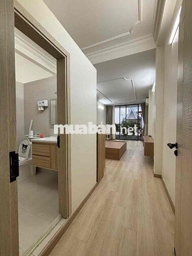 Cho thuê căn 2PN - 2WC (60m2) bancol lớn gần ĐH Hoa Sen Thành Thái Q10