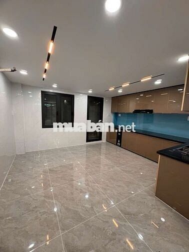 💥 HXT Cách 2 Căn - Cạnh MT
SIÊU RỘNG - 80M2 x 4 Tầng Mới 6pn 10,x T.ỷ