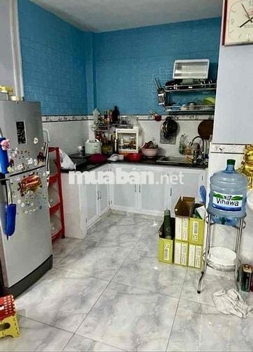 Nhà 1 trệt . 1 lửng . 2PN . 2vS
