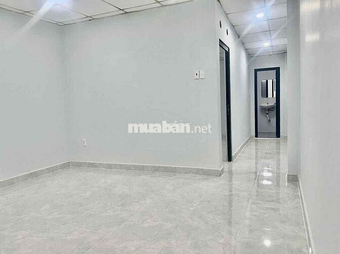 NHÀ MỚI XÂY DT 4x25 1TRỆT 1LỬNG 3PN 2WC SÂN ĐẬU ÔTÔ 7 CHỔ HẺM XE TẢI