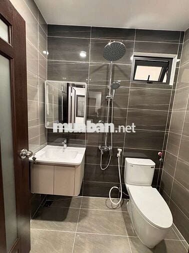 💥 HXT Cách 2 Căn - Cạnh MT
SIÊU RỘNG - 80M2 x 4 Tầng Mới 6pn 10,x T.ỷ
