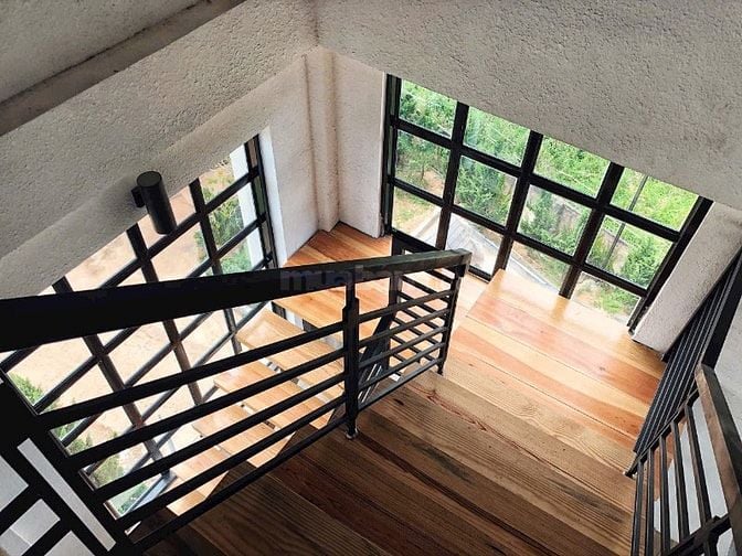 Cho thuê Villa MT Mai Anh Đào, P.8, Đà Lạt. DT 10x8m Hầm 3L. Giá 45tr