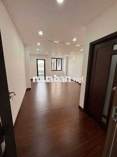 💥 HXT Cách 2 Căn - Cạnh MT
SIÊU RỘNG - 80M2 x 4 Tầng Mới 6pn 10,x T.ỷ