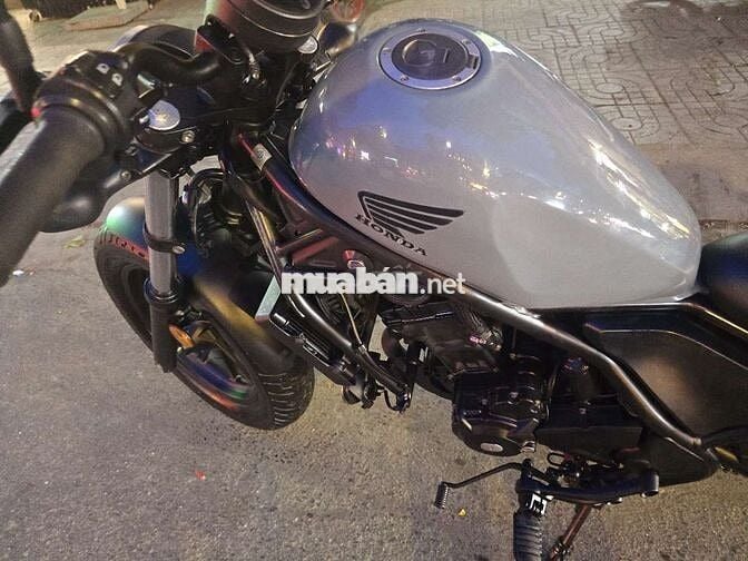 Rebel300 bản màu mới nhất hiện nay.9000km b.số 43