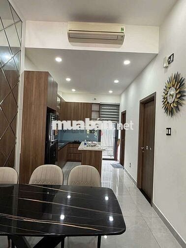 Cho thuê nhà 2 lầu 1 trệt khu thuơng mại dịch vụ Phú Mỹ