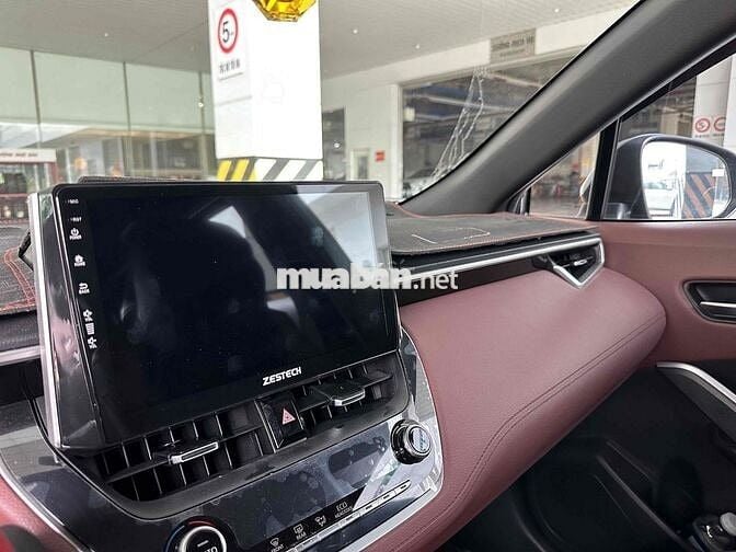 Toyota Corolla Cross 2022 1.8V - 14000 km HÃNG