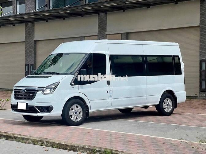 Ford Transit 2023 16 chỗ ghế bọc da VIP cực đẹp