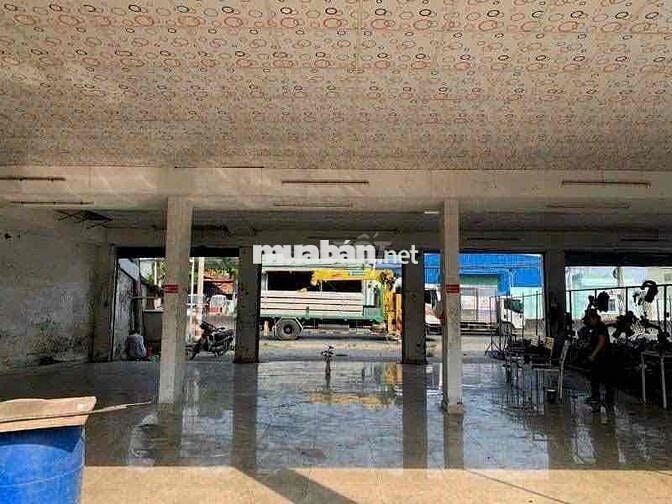 BÁN LÔ ĐẤT HIẾM 2300 MÉT VUÔNG THỔ CƯ, MT QUỐC LỘ 1A BÉN LỨC LONG AN