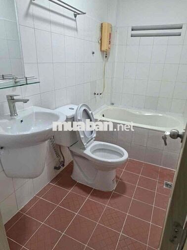 CHO THUÊ NHÀ HẺM XE TẢI ĐỔ CỬA NHÀ NGUYỄN VĂN CÔNG P3