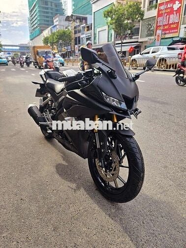 R15V3 mẫu đen nhám cuối đời đăng ký mới 2024.