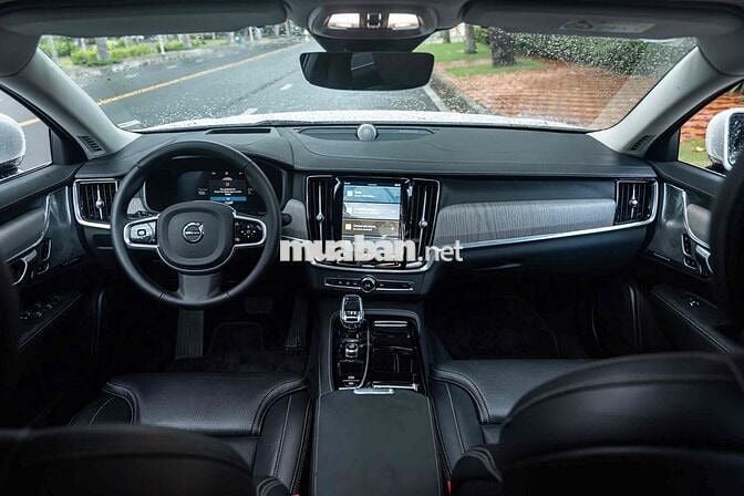 LONG ANH AUTO về VOLVO S90 T8 2024 odo 3000km