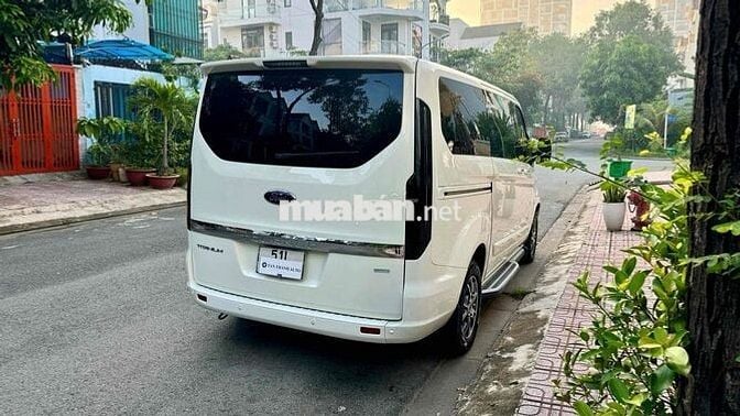 Ford Tourneo 2.0 Eco boost Titanium 2020 chuẩn 52k
