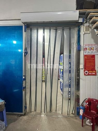 Mặt bằng kinh doanh - có kho lạnh, có văn phòng, khu vực đóng gói