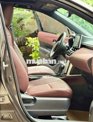 Cross V 1 chủ mua mới,xe đẹp tại hãng(GIÁ CÒNGIẢM)