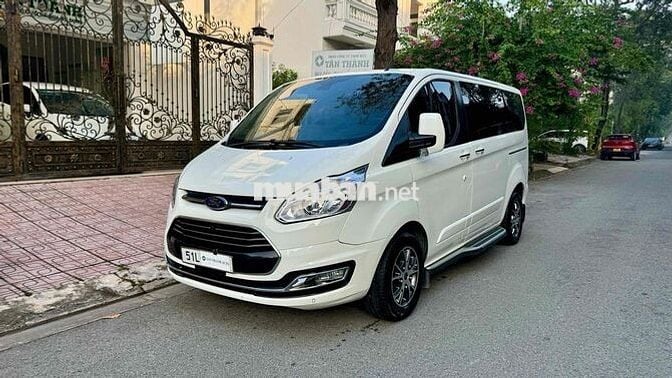 Ford Tourneo 2.0 Eco boost Titanium 2020 chuẩn 52k
