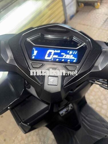 Vario 125 2025  bstp chạy ít cần bán lại 9c