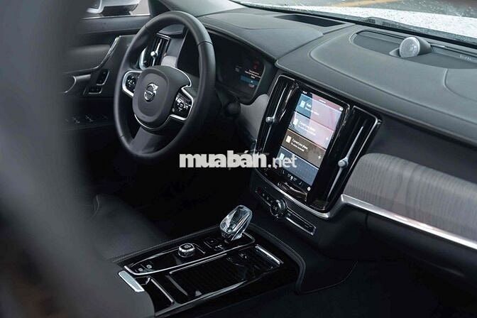 LONG ANH AUTO về VOLVO S90 T8 2024 odo 3000km