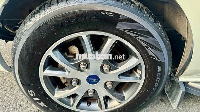 Ford Tourneo 2.0 Eco boost Titanium 2020 chuẩn 52k
