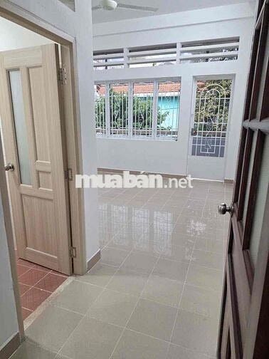 CHO THUÊ NHÀ HẺM XE TẢI ĐỔ CỬA NHÀ NGUYỄN VĂN CÔNG P3