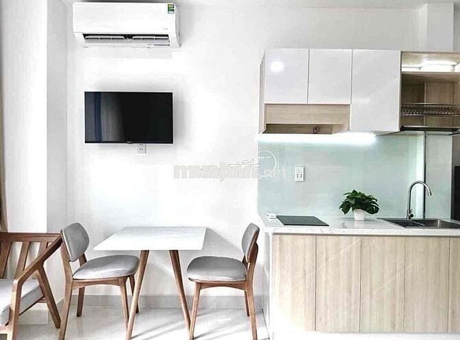 ✨CHDV NGAY NGÃ TƯ 7 HIỀN - BAN CÔNG - NT CAO CẤP✨
