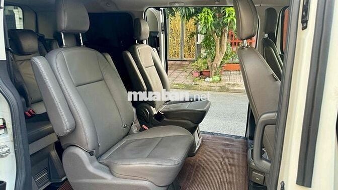 Ford Tourneo 2.0 Eco boost Titanium 2020 chuẩn 52k