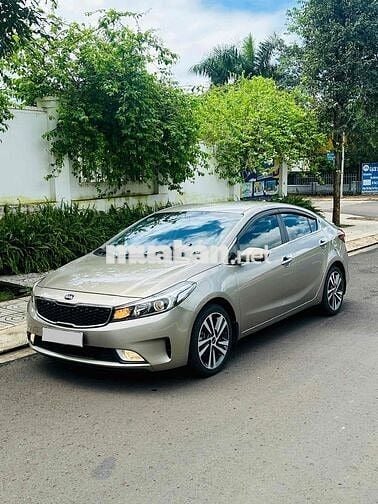 Kia Cerato 2018 1.6 MT - 57000 km