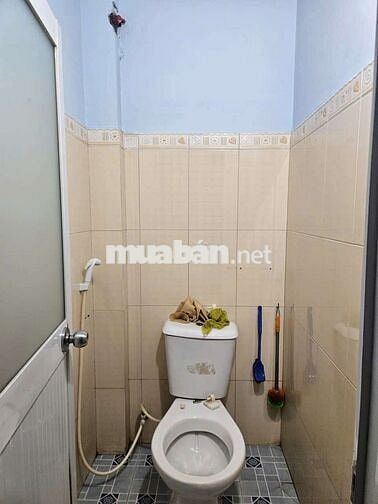 Nhà 5x20m lửng hẻm 6m.gần công viên Làng Hoa GV. Cho cải tạo chdv